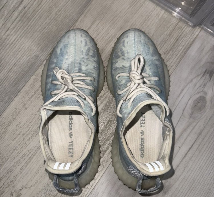 Adidas Yeezy 350 V2 Mono Ice