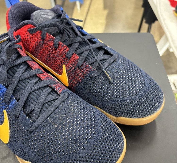 Nike Kobe 11 Elite Low Fcb Mambacurial Sz 12