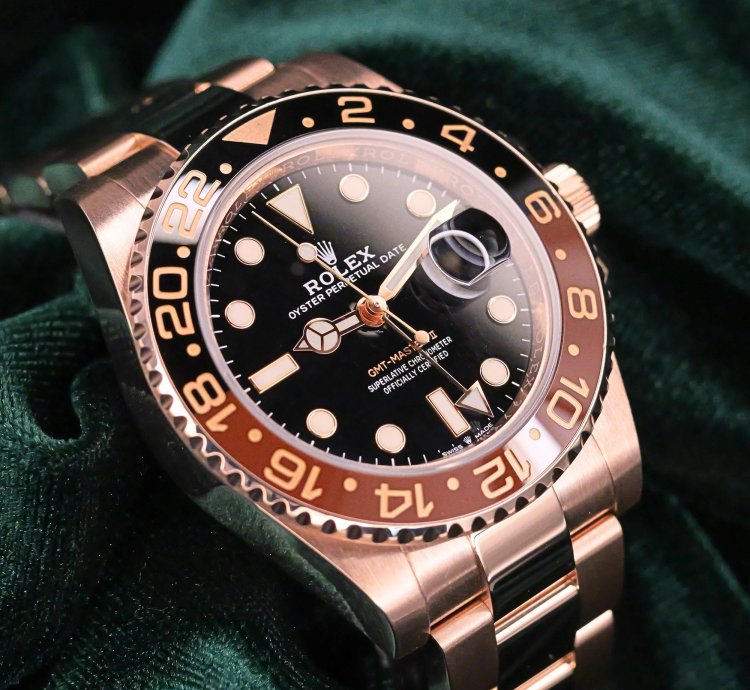 Rolex Gmt-master Ii Mint Complete Set Gmt-master Ii Root Beer Black Dial Black Brown 18k Rose Gold 126715chnr