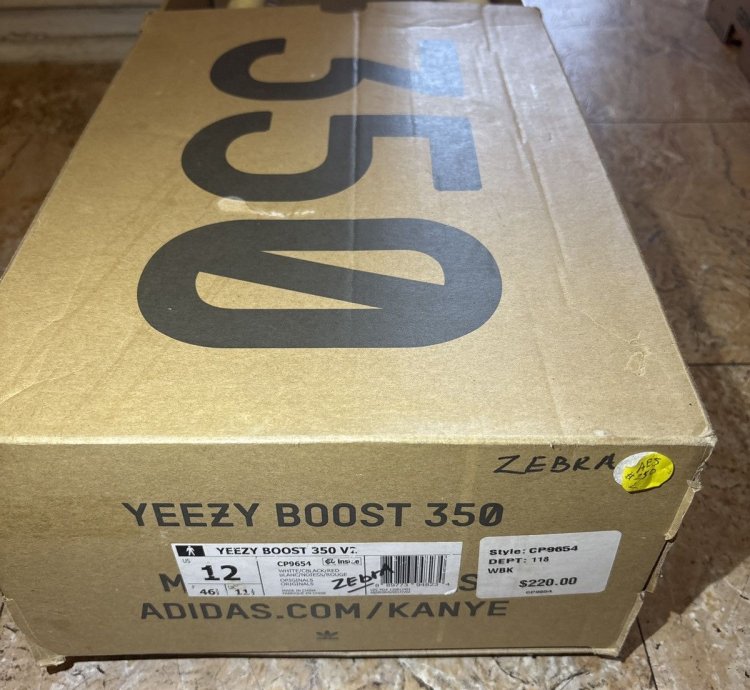 Adidas Yeezy 350 V2 Zebra