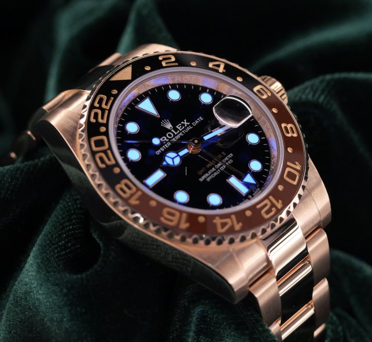 Rolex Gmt-master Ii Mint Complete Set Gmt-master Ii Root Beer Black Dial Black Brown 18k Rose Gold 126715chnr