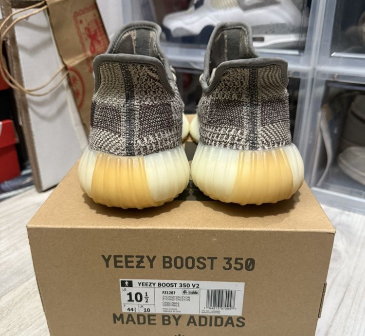 Adidas Yeezy 350 V2 Zyon