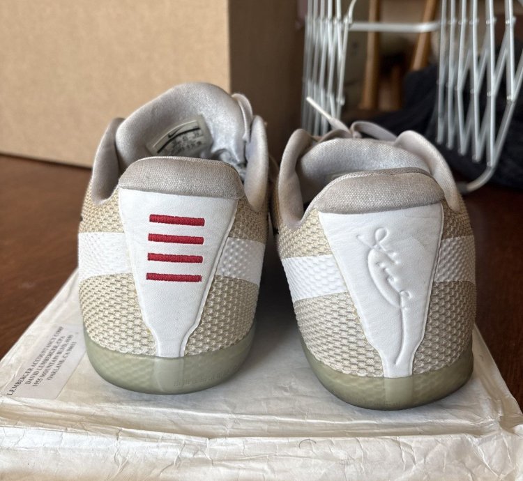 Nike Kobe 11 Em Low Fundamental