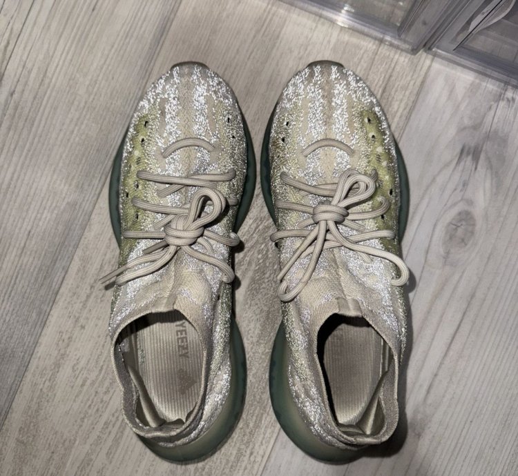 Adidas Yeezy 380 Alien Blue