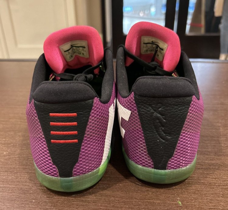 Nike Kobe 11 Em Low Mambacurial