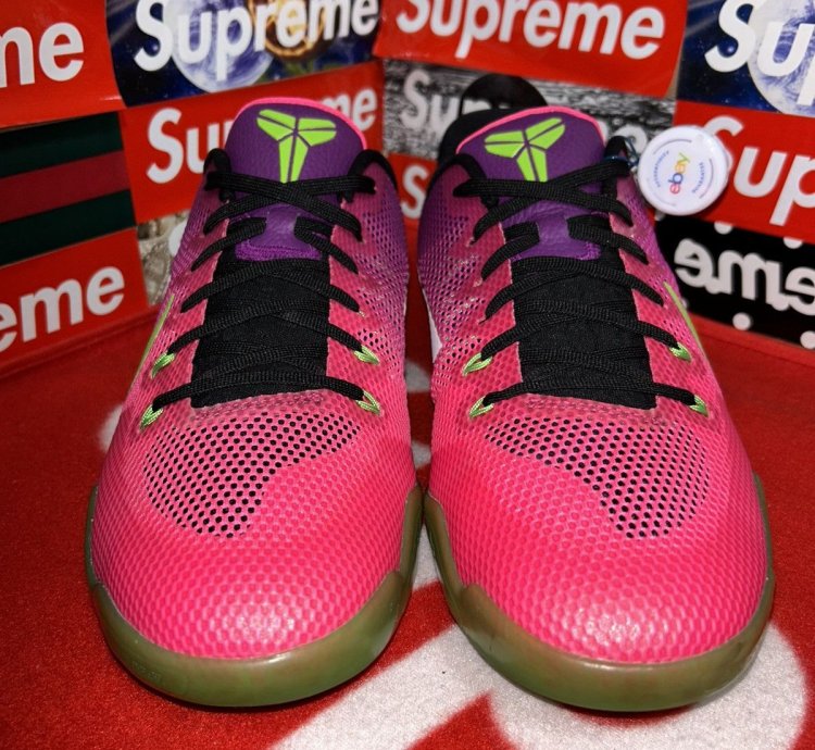Nike Kobe 11 Em Low Mambacurial 836183-635 Size 12