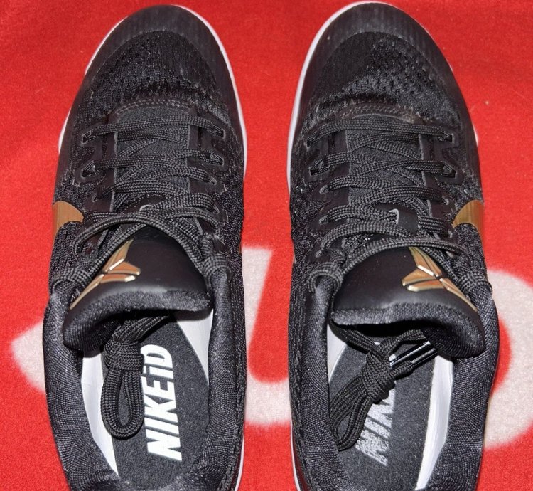 Nike Kobe 11 Id 865773-994 Size 7 5 Nikeid Mamba