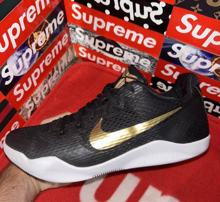 Nike Kobe 11 Id 865773-994 Size 7 5 Nikeid Mamba