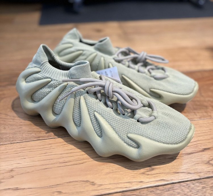 Adidas Yeezy 450 Resin