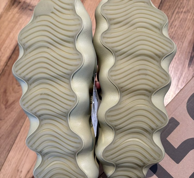 Adidas Yeezy 450 Resin
