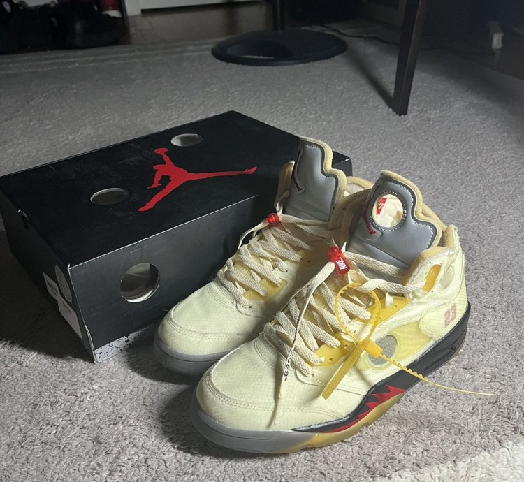 Off-white Air Jordan 5 Sp Sail Fire Red Vnds