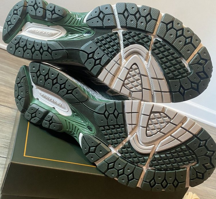 New Balance Aime Leon Dore 860 V2 - Green