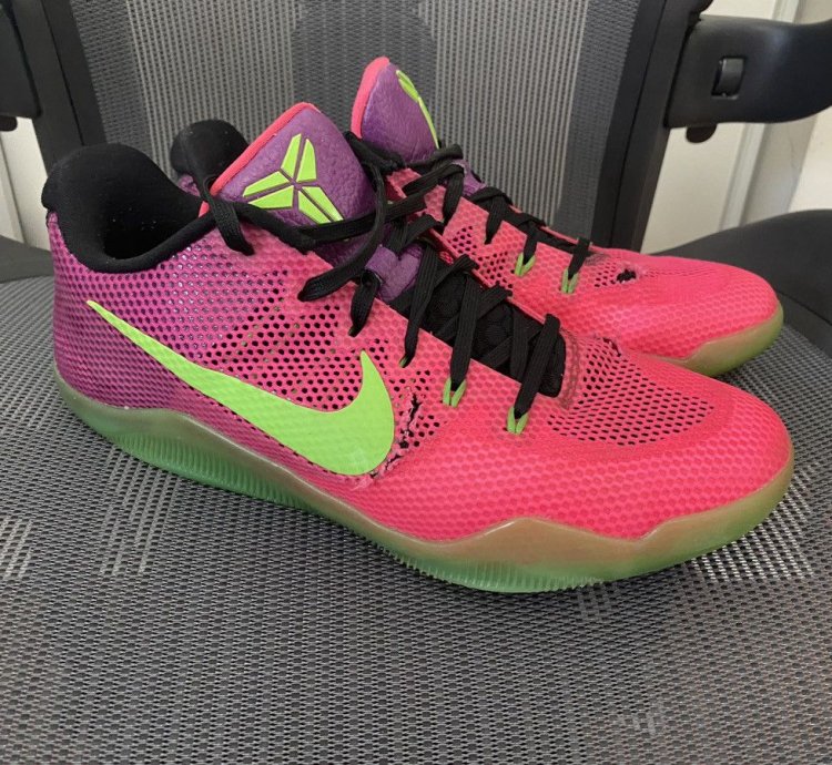 Nike Kobe 11 Mambacurial Size 8 Us Mens