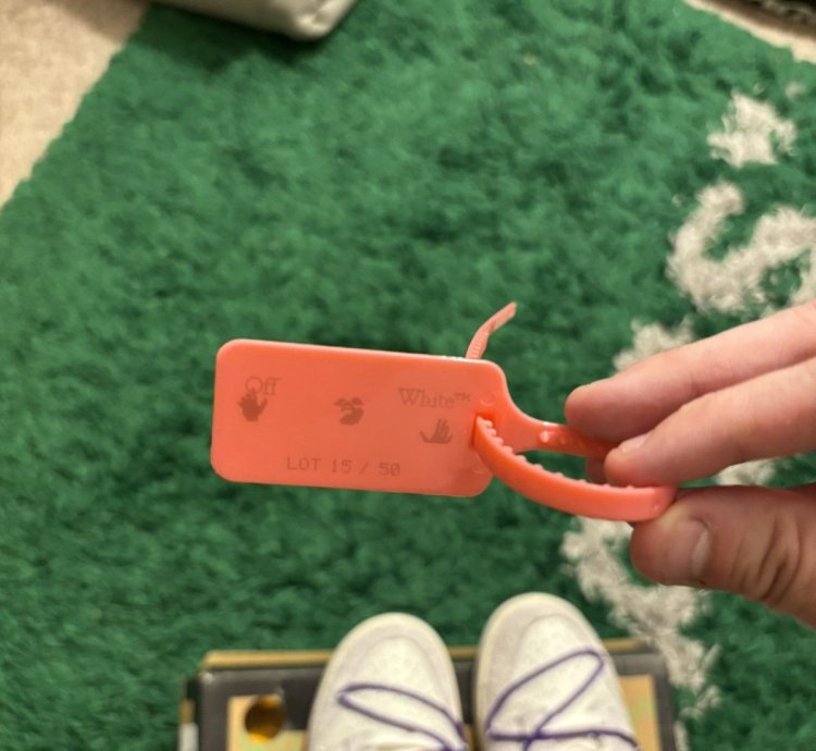 Off-white Dunk Lot 15 Of 50