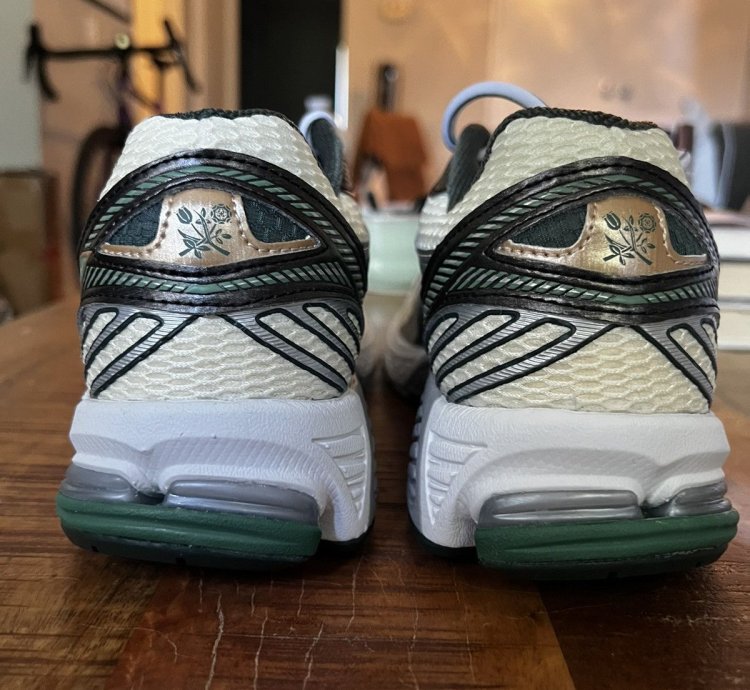 New Balance Aime Leon Dore 860v2 Green