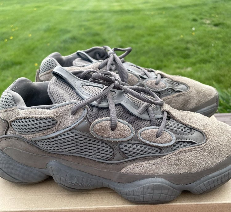 Adidas Yeezy 500 Clay Brown - Size 9 5