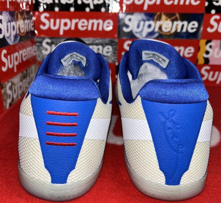 Nike Kobe 11 Xi Tb White Blue Size 17 5 856485-140 New