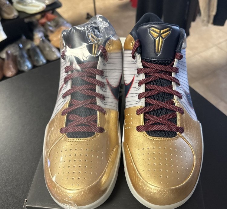 Nike Kobe 4 Gold Medal 2024 Size 12 Og All