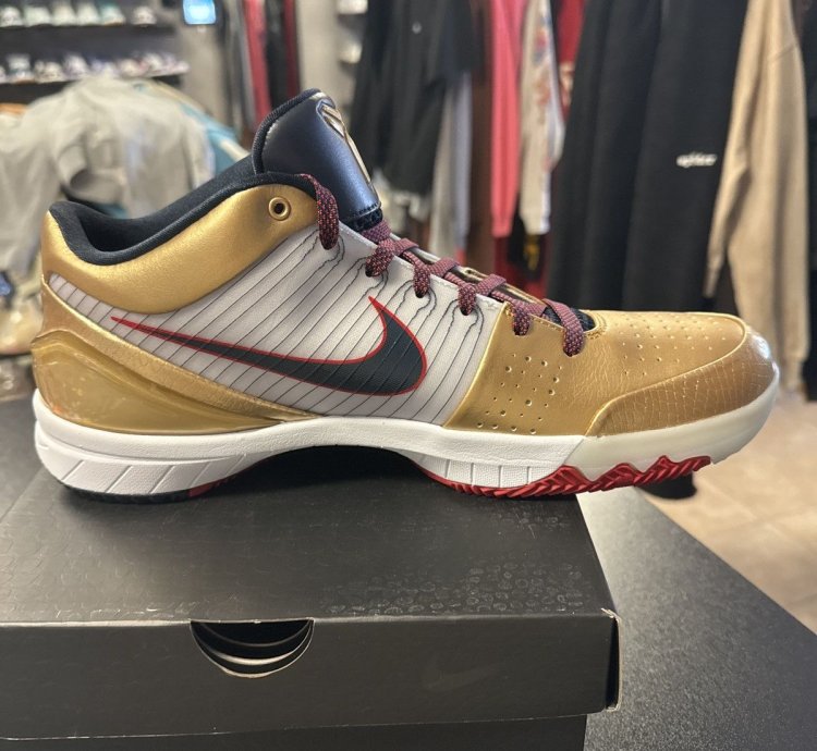 Nike Kobe 4 Gold Medal 2024 Size 12 Og All