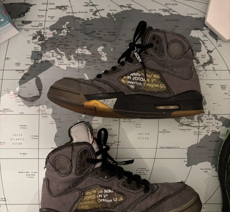 Off-white Jordan 5 Muslin Size 9