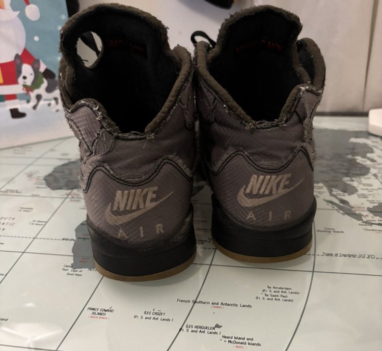Off-white Jordan 5 Muslin Size 9