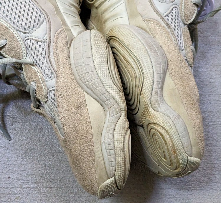 Adidas Yeezy 500 Salt Size 11 Suede Kanye West Ye Ee7287