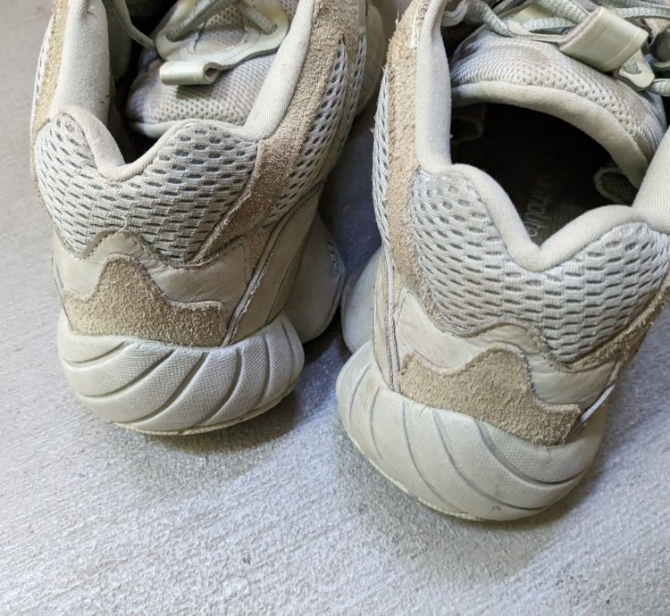 Adidas Yeezy 500 Salt Size 11 Suede Kanye West Ye Ee7287