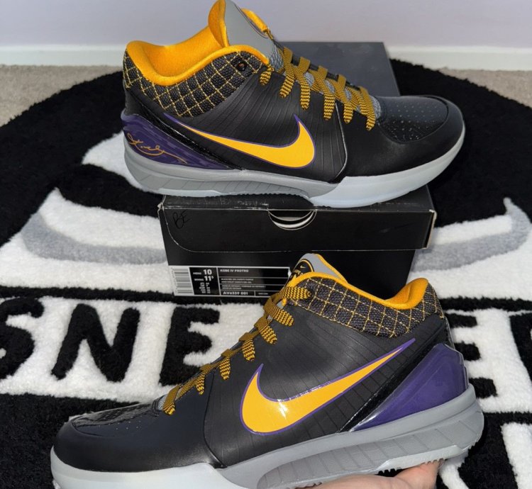 Nike Kobe 4 Protro Carpe Diem size 10