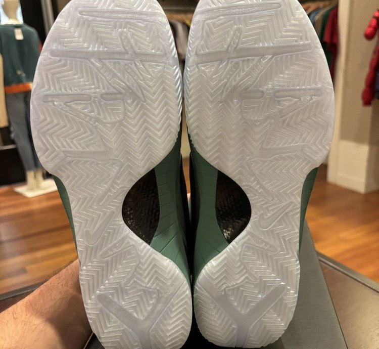 Nike Kobe 4 Protro Girl Dad