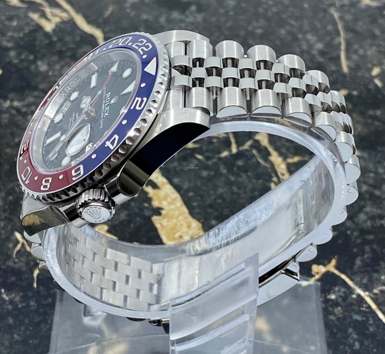 Rolex Gmt-master Ii New 2025 - Gmt-master Ii - 126710blro - Pepsi
