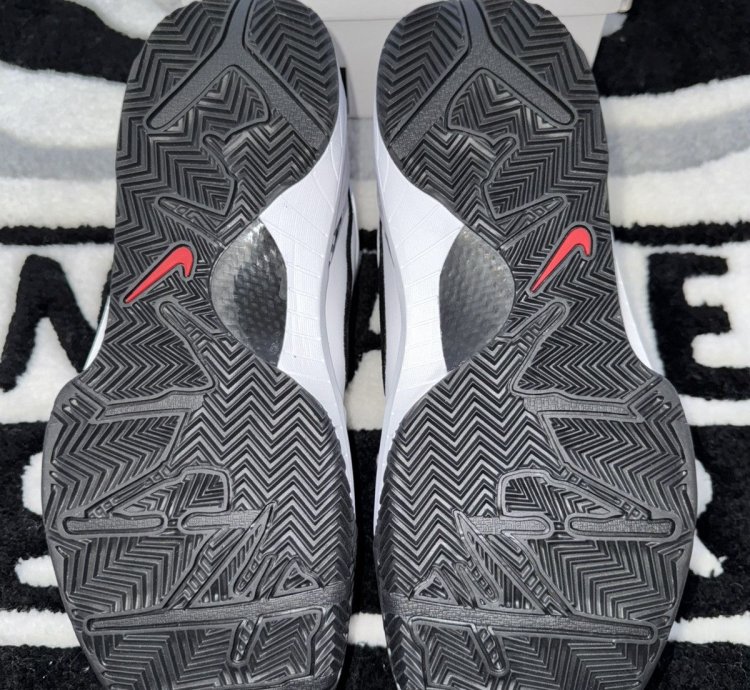 Nike Kobe 4 Protro Mambacita size 10 5