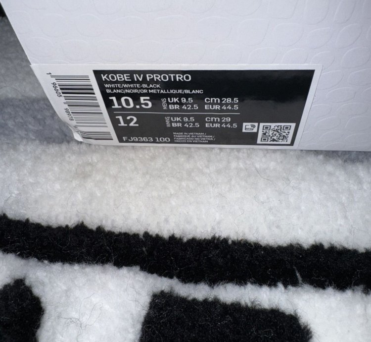 Nike Kobe 4 Protro Mambacita size 10 5