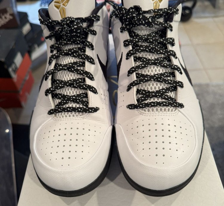 Nike Kobe 4 Protro Mambacita Gigi