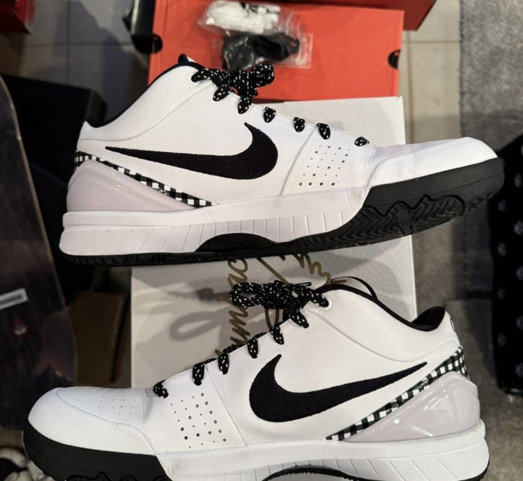 Nike Kobe 4 Protro Mambacita Gigi