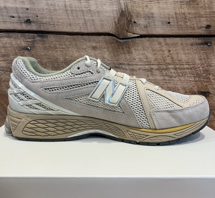 New Balance Auralee 1906r Bone White M1906rau