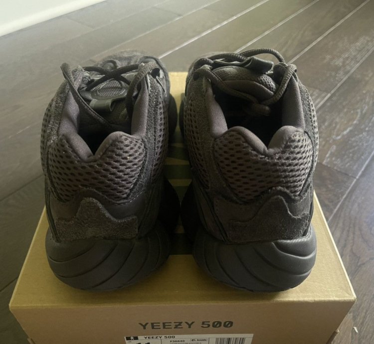 Adidas Yeezy 500 Utility Black