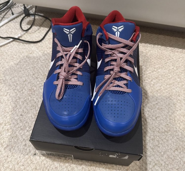 Nike Kobe 4 Protro Philly 2024