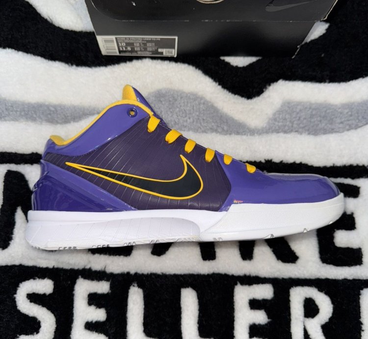 Nike Kobe 4 Protro Undefeated Lakers size 10