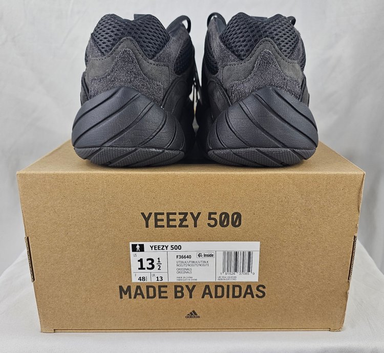 Adidas Yeezy 500 Utility Black By Kanye Men Size 13 5 Us
