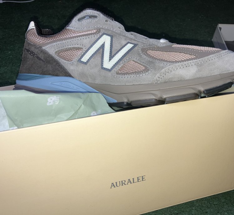 New Balance Auralee Miusa 990v4 Grey Size 10 Ships Asap