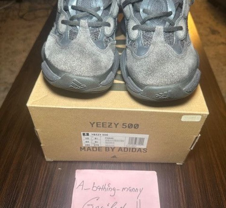 Adidas Yeezy 500 Utility Black Size 10