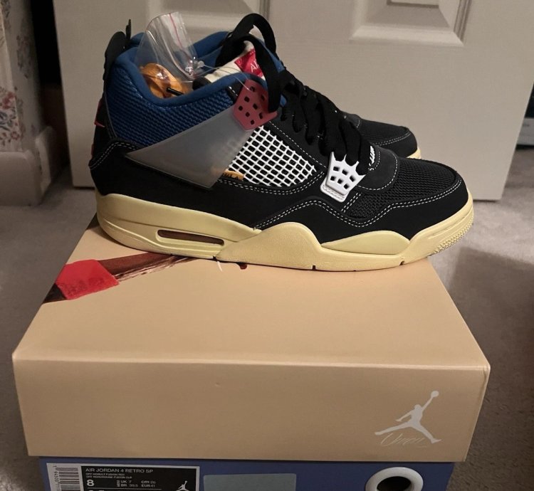 Jordan 4 Retro Union Off Noir