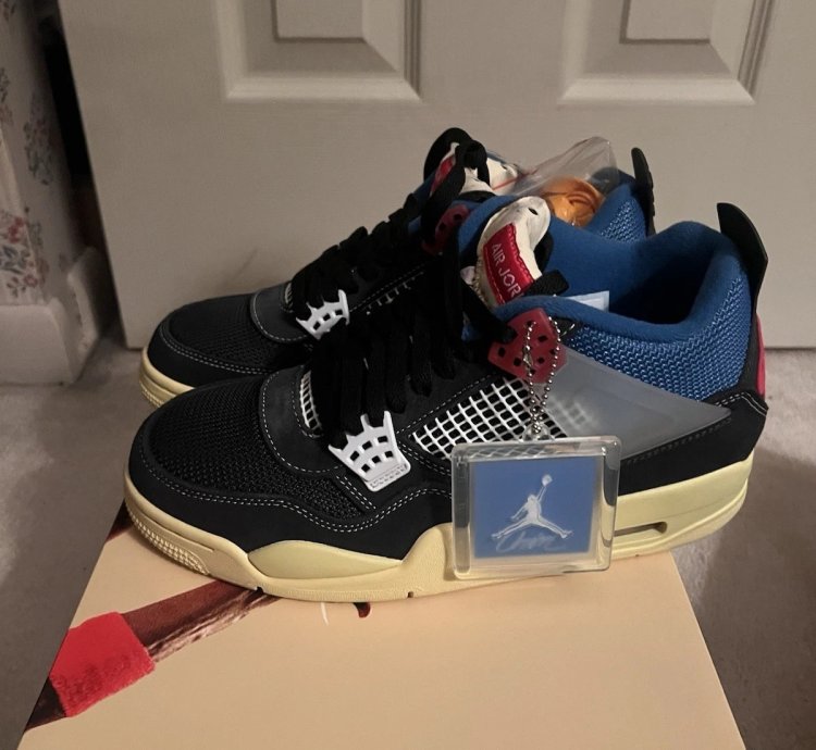 Jordan 4 Retro Union Off Noir