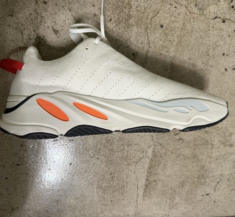 Adidas Yeezy 700 Left Sneaker Model Sample