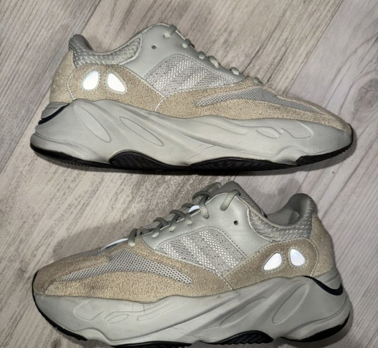 Adidas Yeezy 700 Salt 2019
