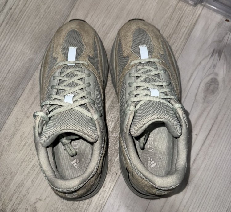 Adidas Yeezy 700 Salt 2019