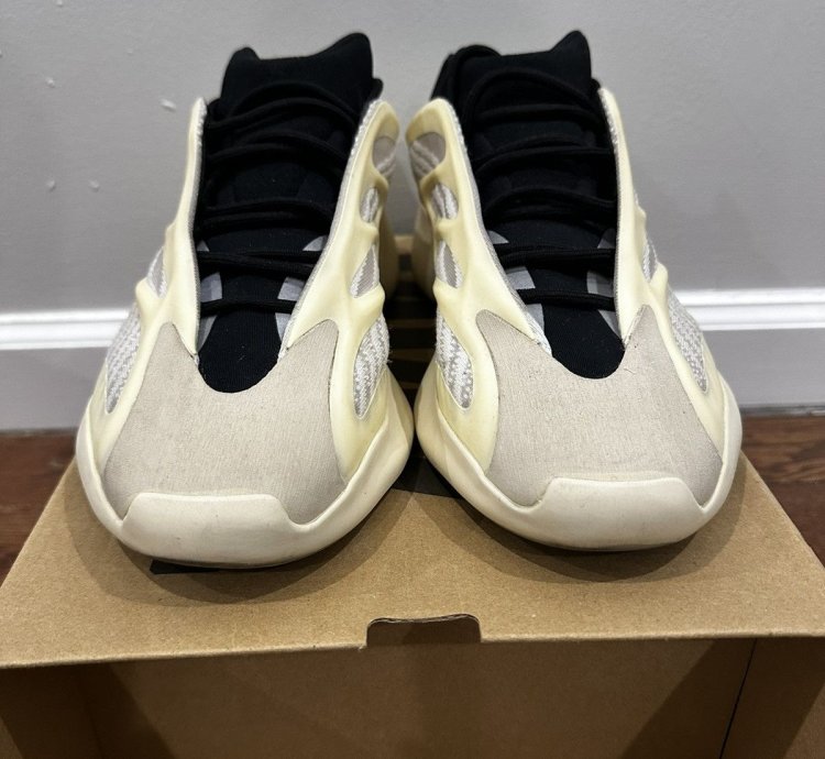 Adidas Yeezy 700 V3 Azael