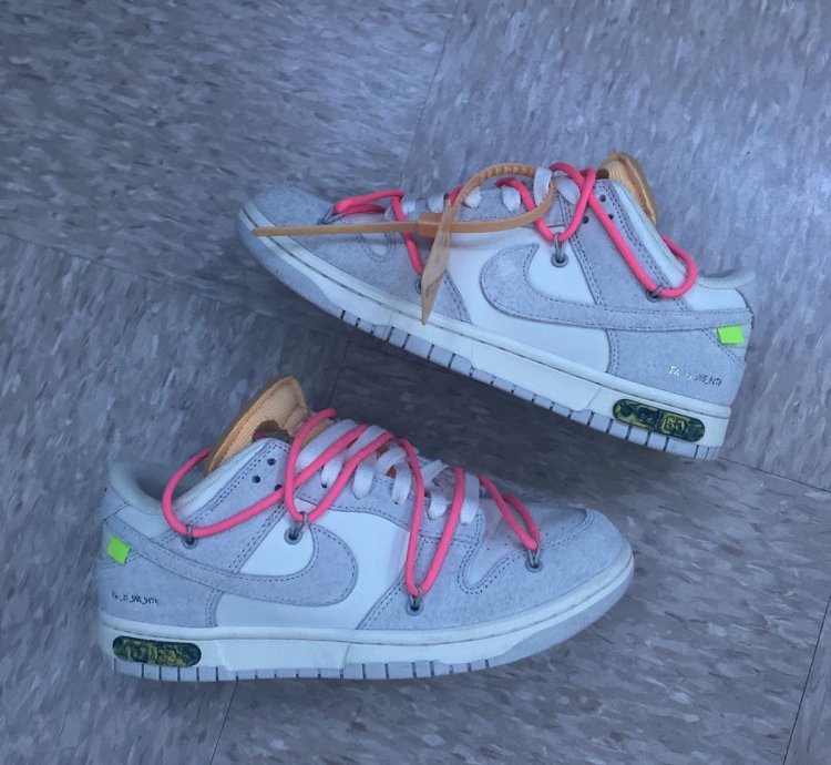 Off-white Nike Dunk Lot 17