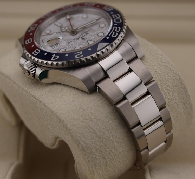 Rolex Gmt-master Ii New Gmt-master Ii Pepsi Meteorite White Gold 126719blro New