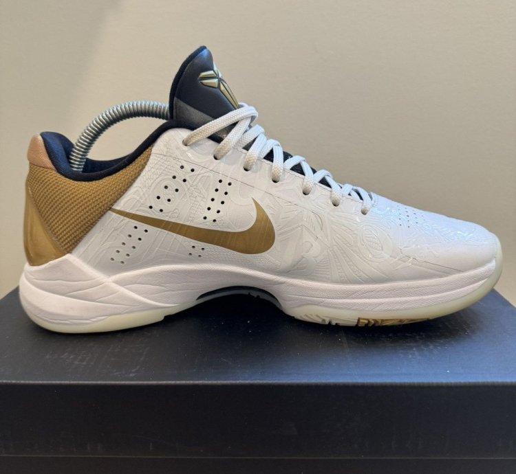 Nike Kobe 5 Protro Big Stage Parade Men Size 9
